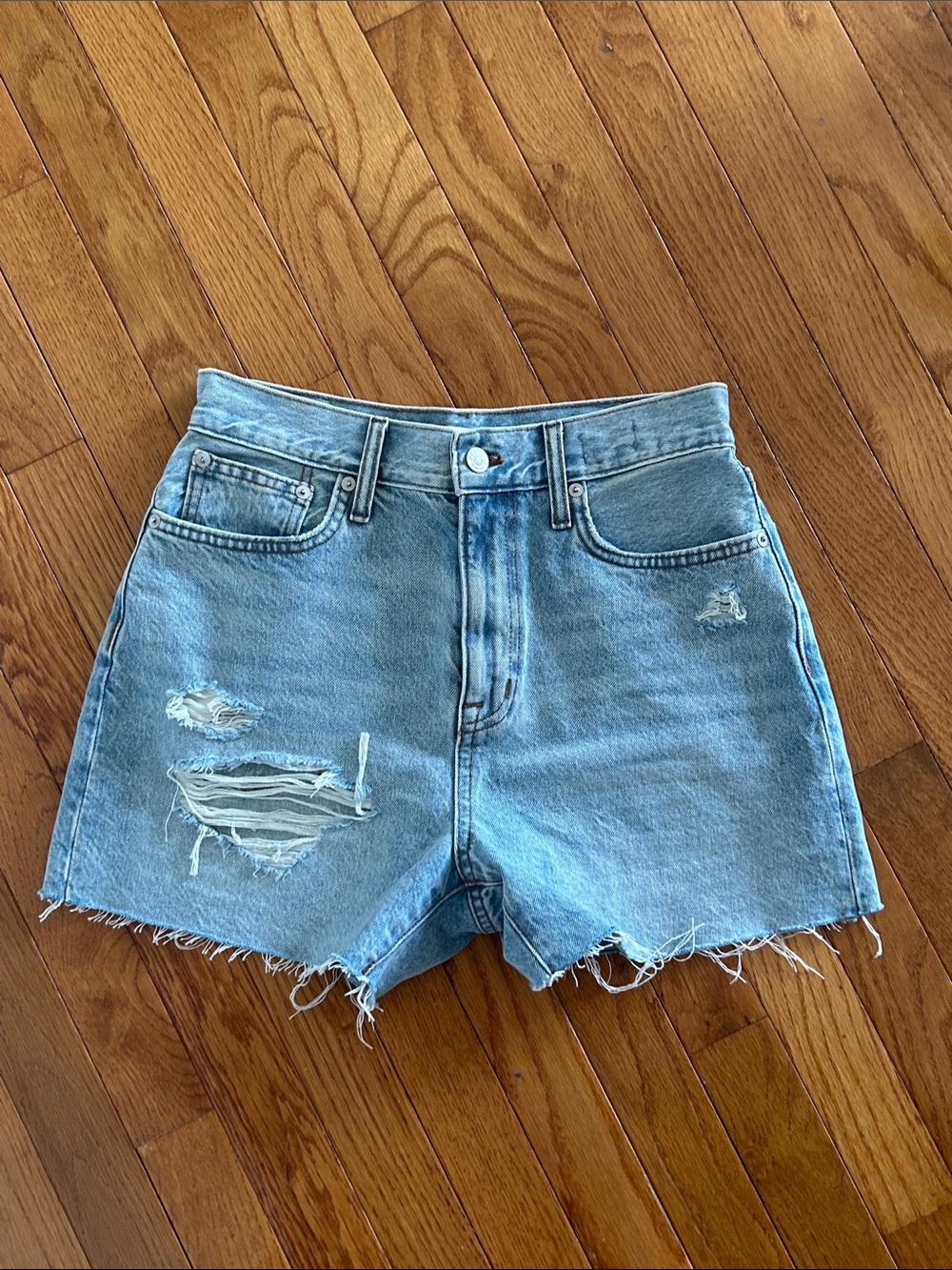 Madewell The Mom Jean Short